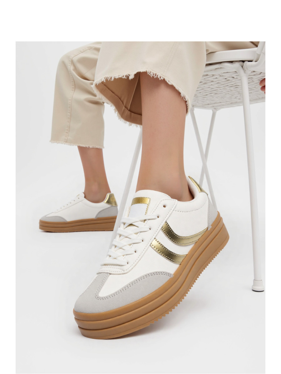 Chaussures de sport model 210218 Inello