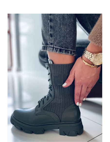 Bootie model 172884 Inello