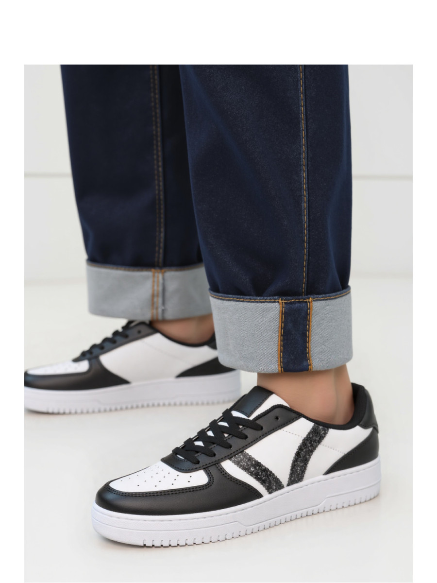 Chaussures de sport model 210186 Inello