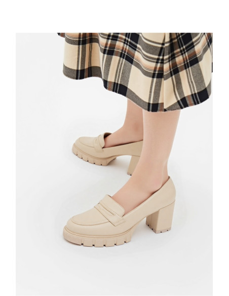 Escarpins talon large model 210350 Inello