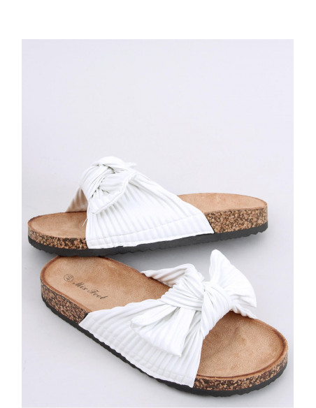 Clacquettes model 167269 Inello
