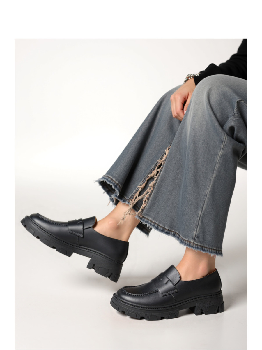 Moccasins model 210220 Inello