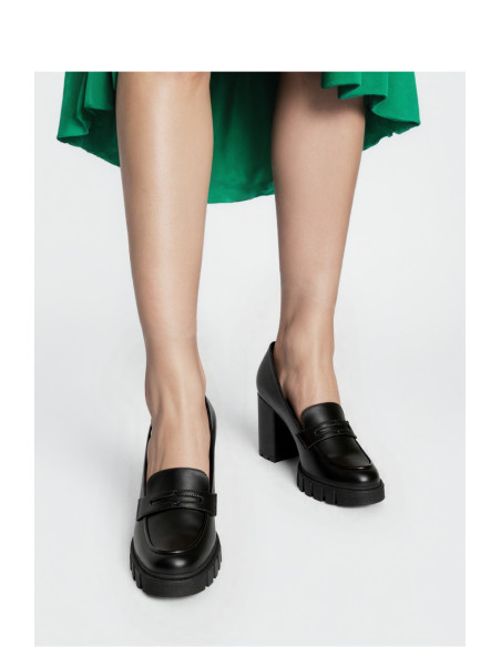 Escarpins talon large model 210351 Inello