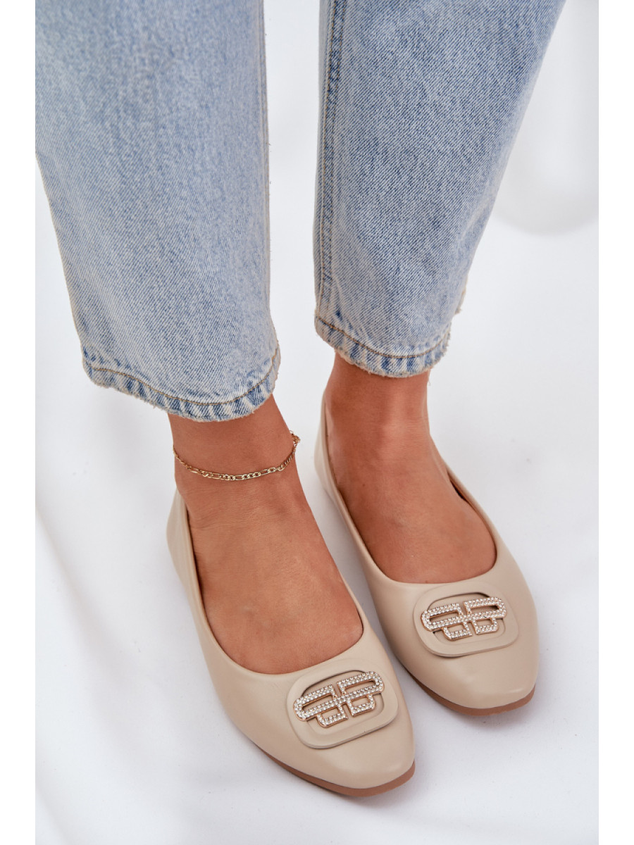 Ballerine model 208454 Step in style