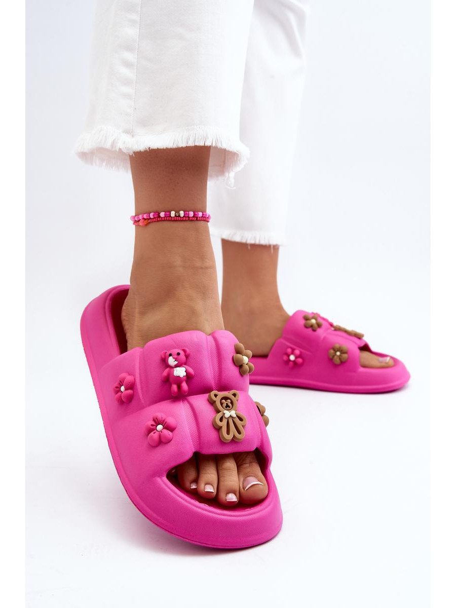 Clacquettes model 197651 Step in style