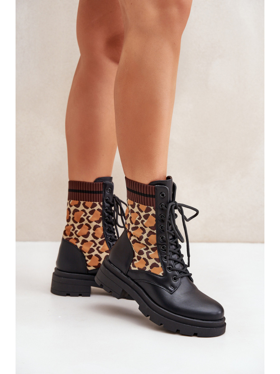 Bootie model 204671 Step in style