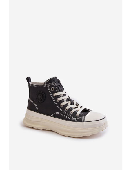 Baskets model 199907 Step in style