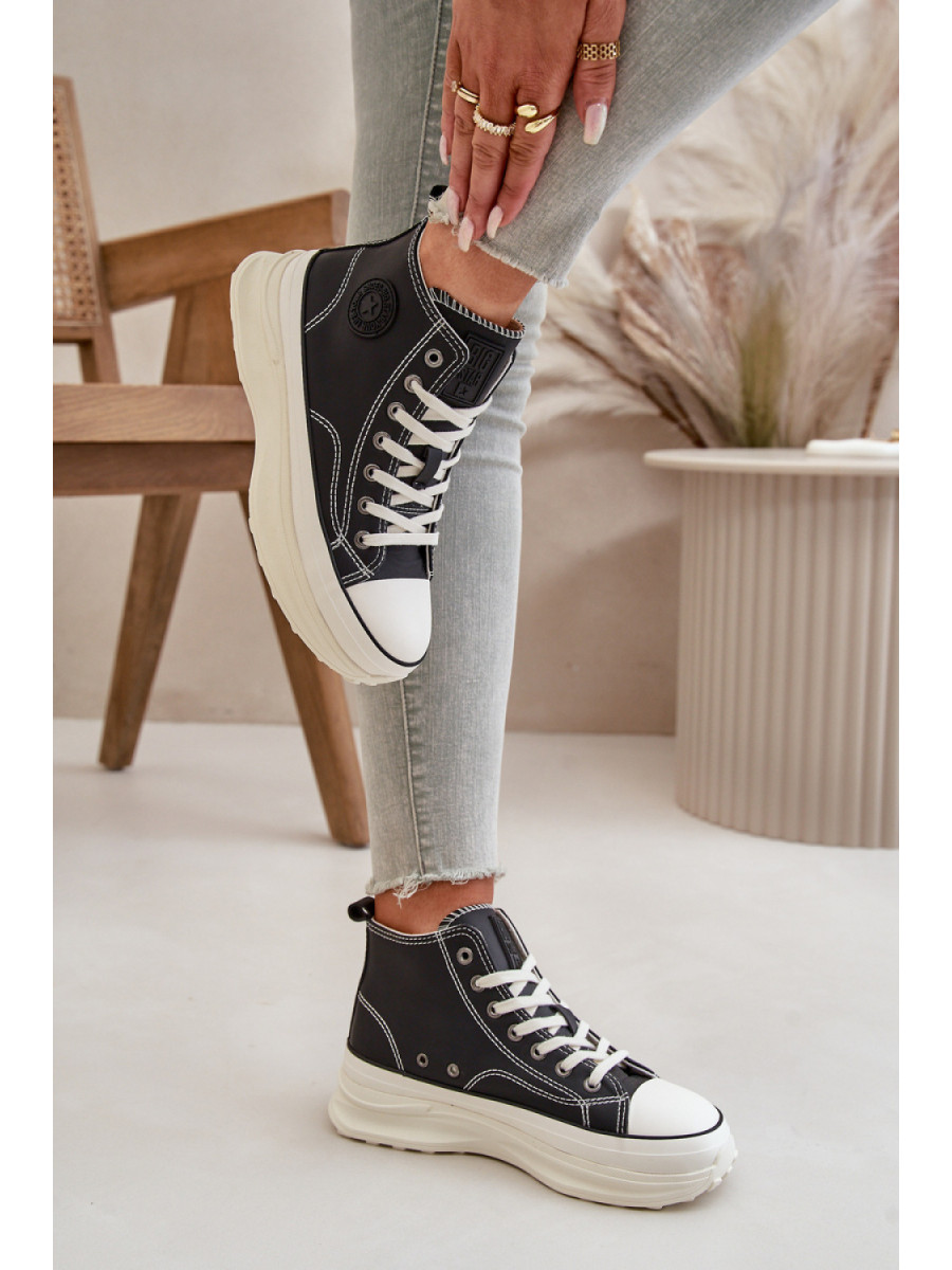 Baskets model 199907 Step in style