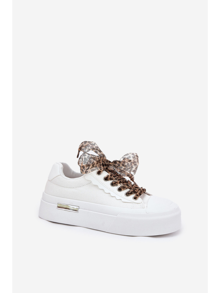 Baskets model 209817 Step in style