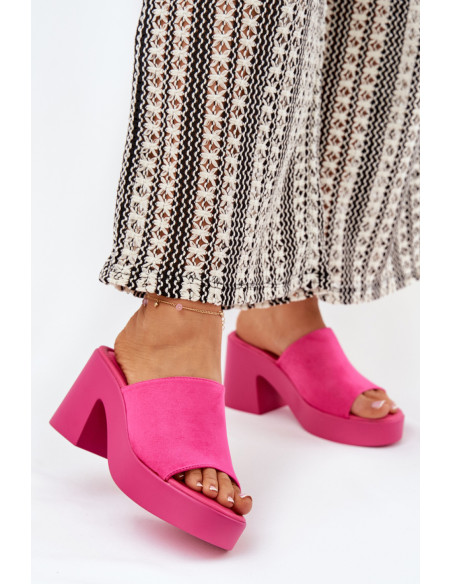 Clacquettes model 209940 Step in style