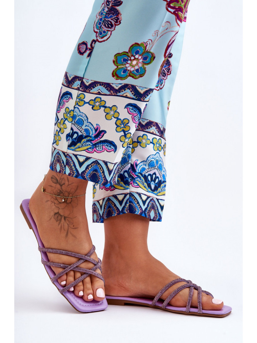 Clacquettes model 183619 Step in style