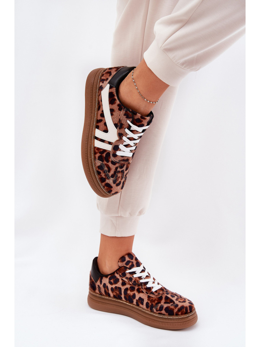 Chaussures de sport model 211004 Step in style