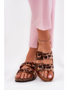 Clacquettes model 211020 Step in style