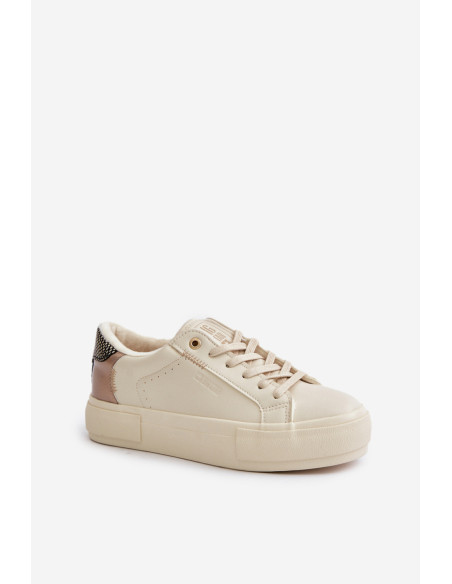Baskets model 201720 Step in style
