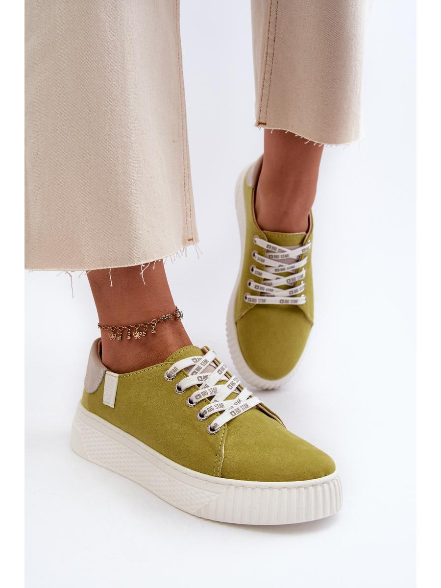 Baskets model 196700 Step in style