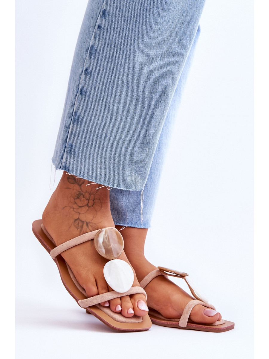 Clacquettes model 179614 Step in style