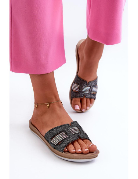 Clacquettes model 198160 Step in style