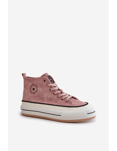 Baskets model 199908 Step in style