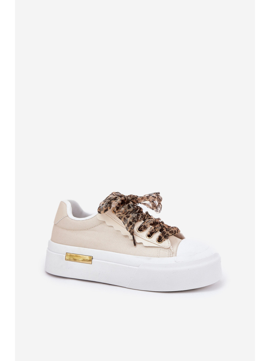 Baskets model 209818 Step in style
