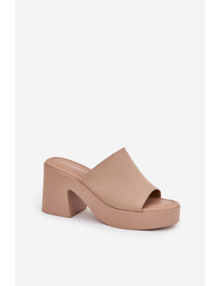 Clacquettes model 209941 Step in style