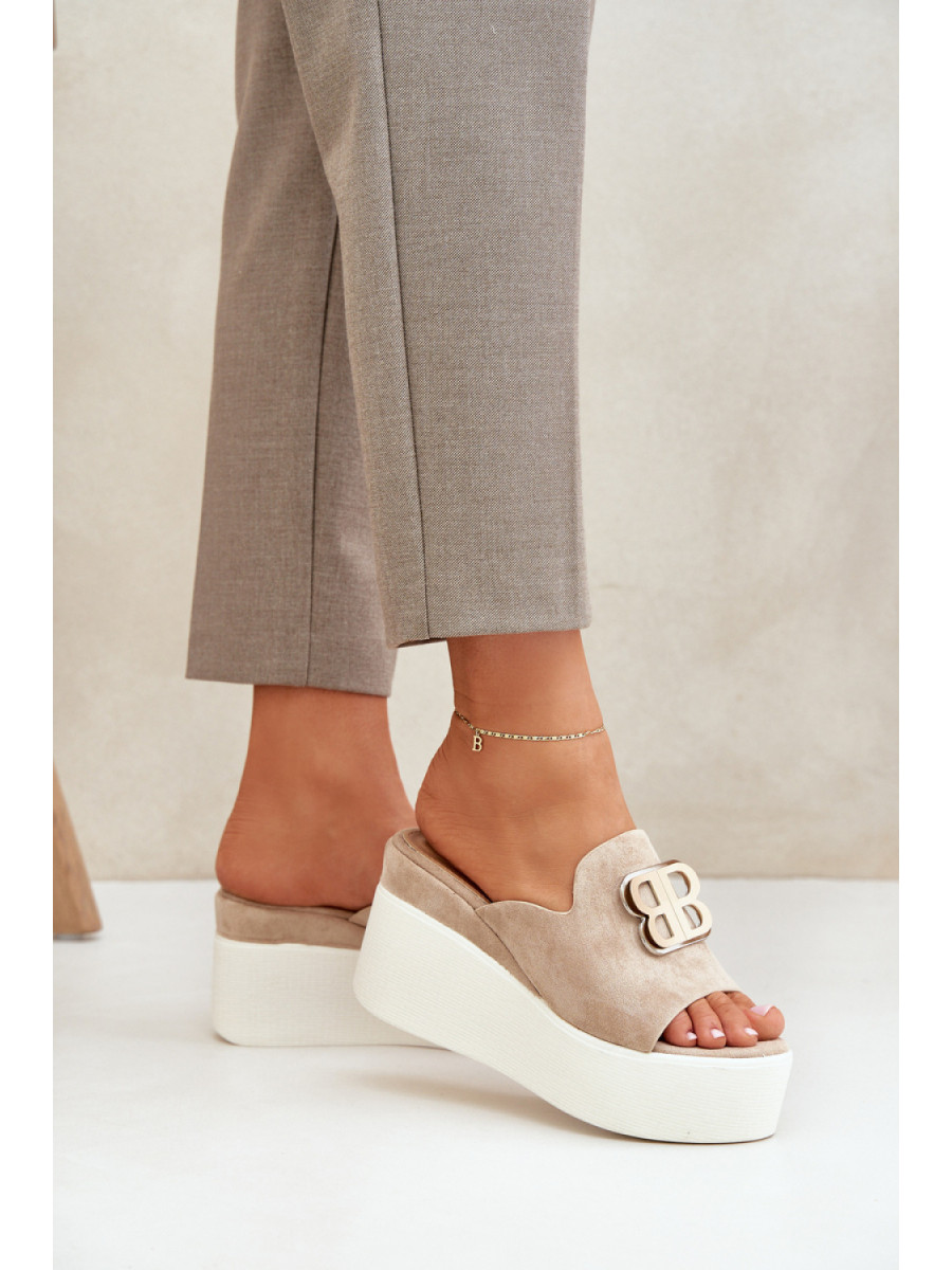 Clacquettes model 209973 Step in style