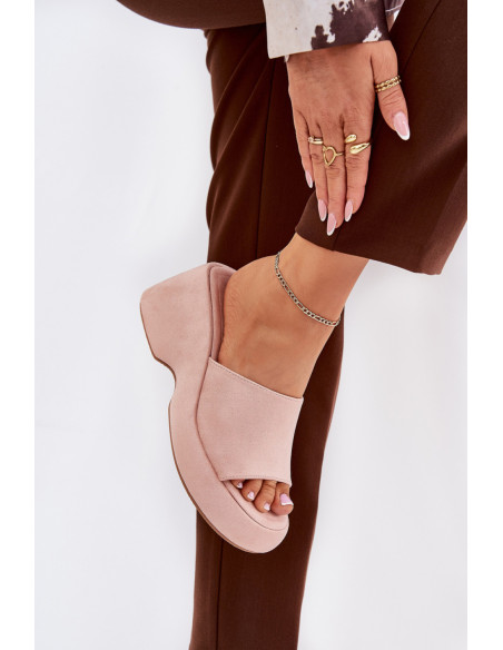 Clacquettes model 210173 Step in style