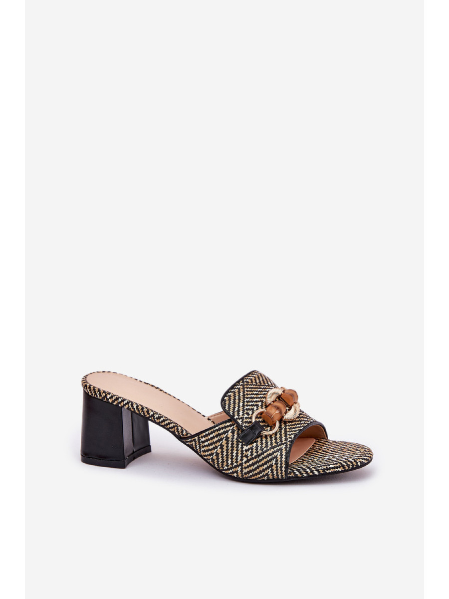 Clacquettes model 210779 Step in style