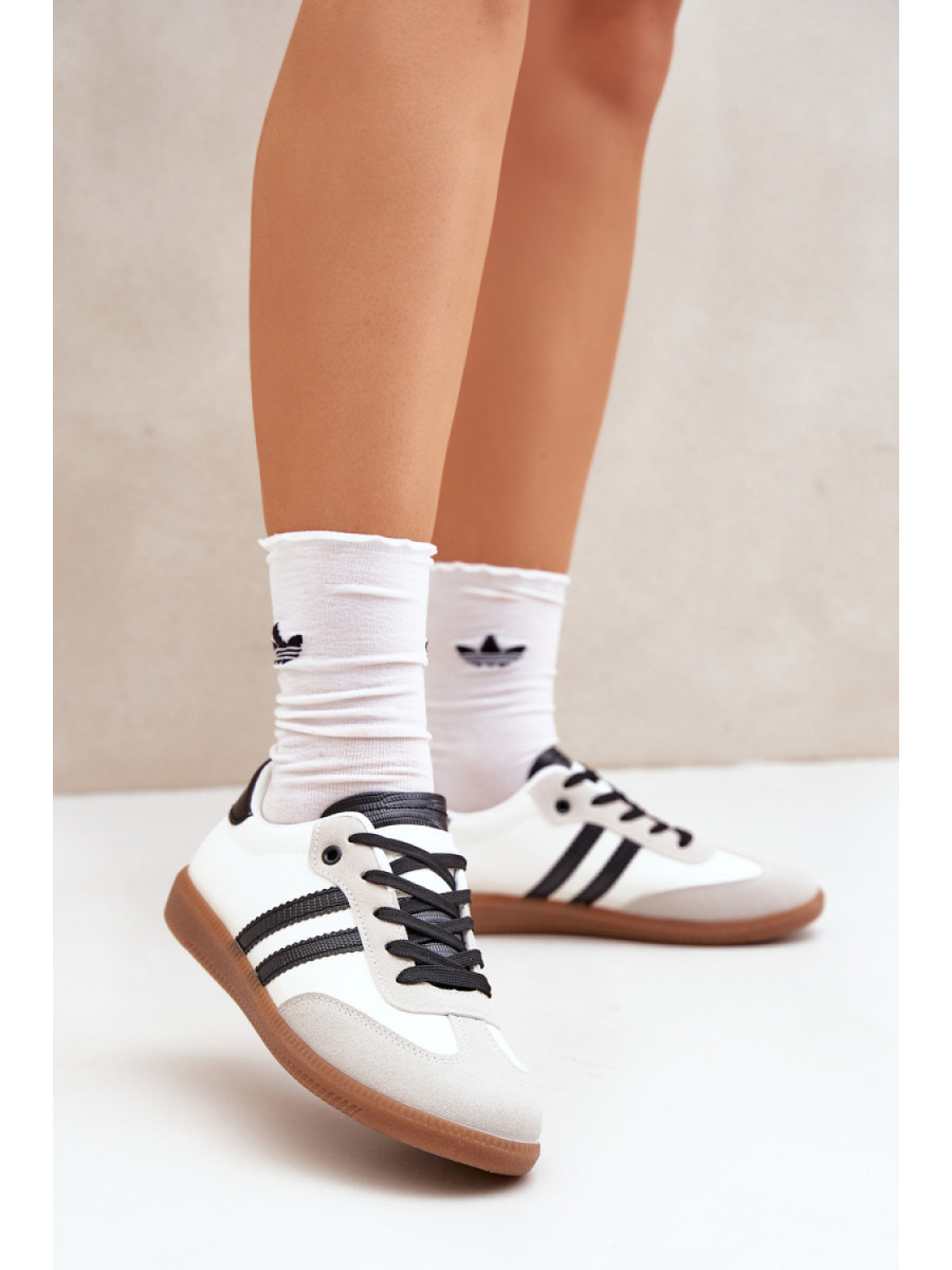 Baskets model 206795 Step in style