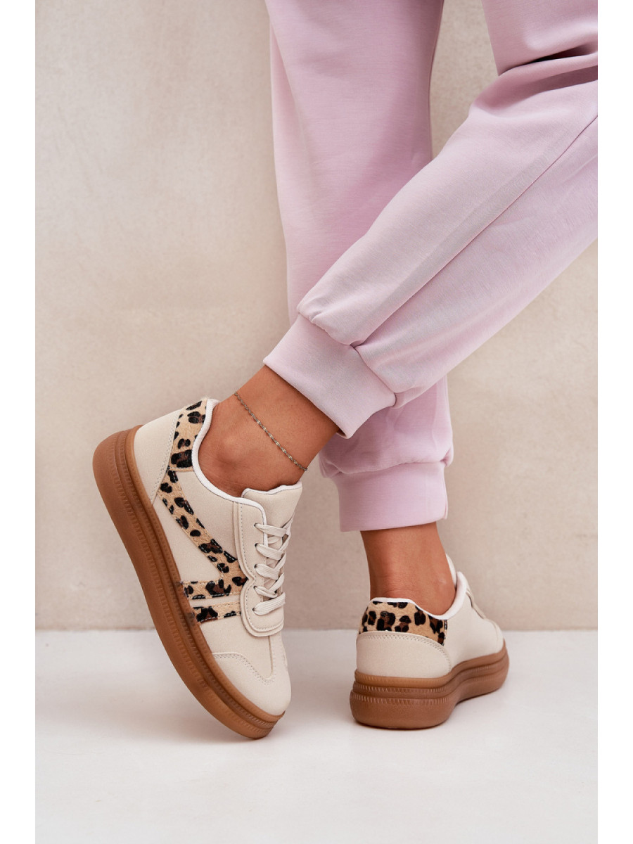 Chaussures de sport model 211005 Step in style