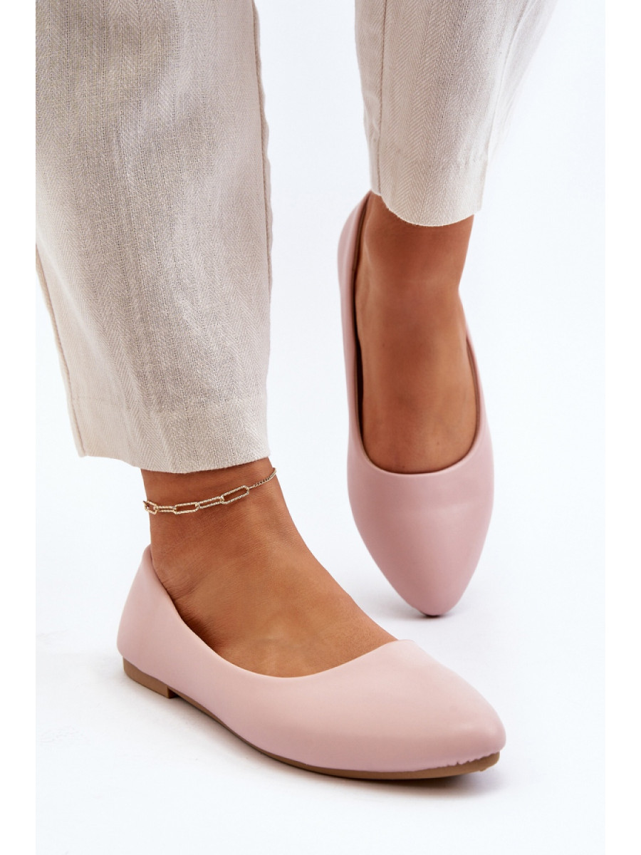 Ballerine model 194360 Step in style