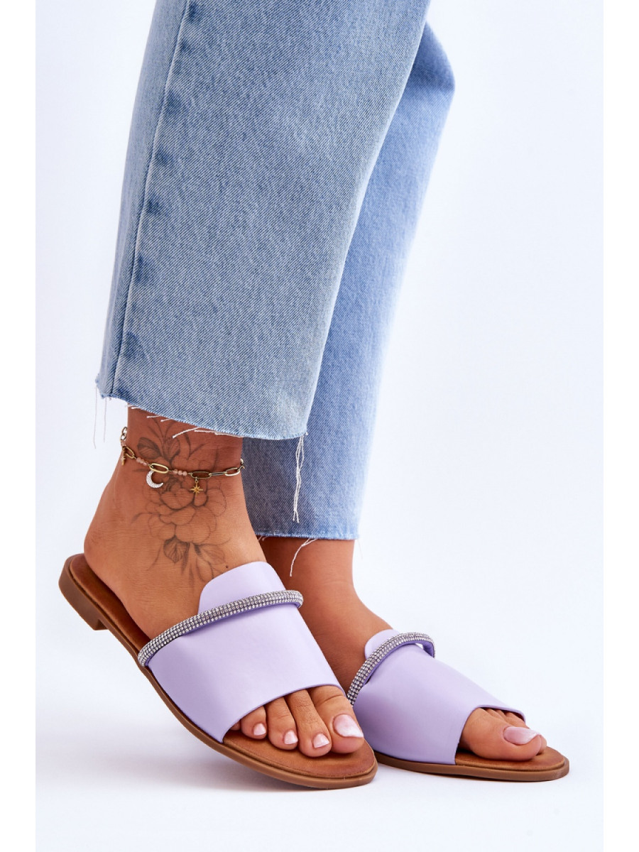 Clacquettes model 179615 Step in style