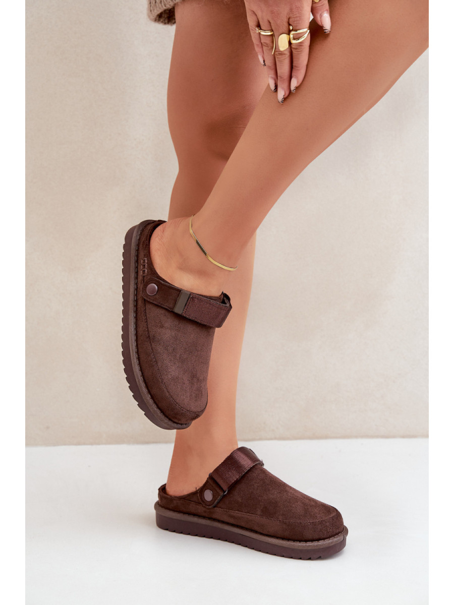 Pantoufles model 204651 Step in style