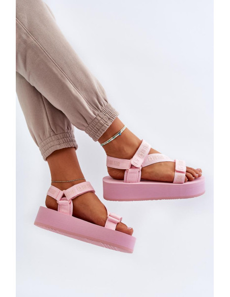 Sandales model 198197 Step in style