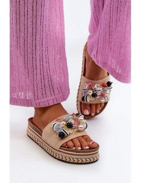 Clacquettes model 198432 Step in style