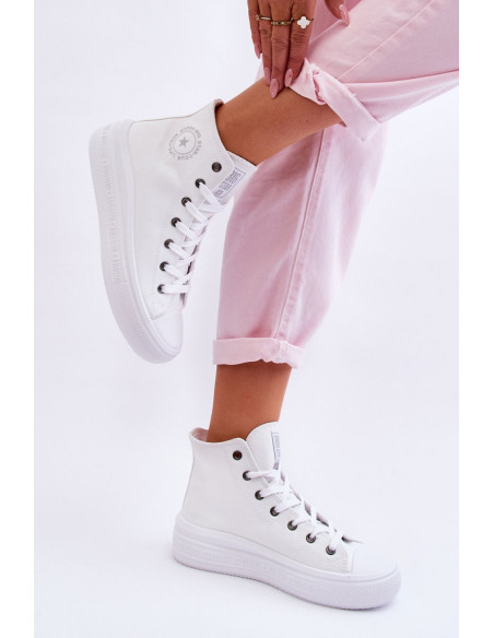 Baskets model 180655 Step in style