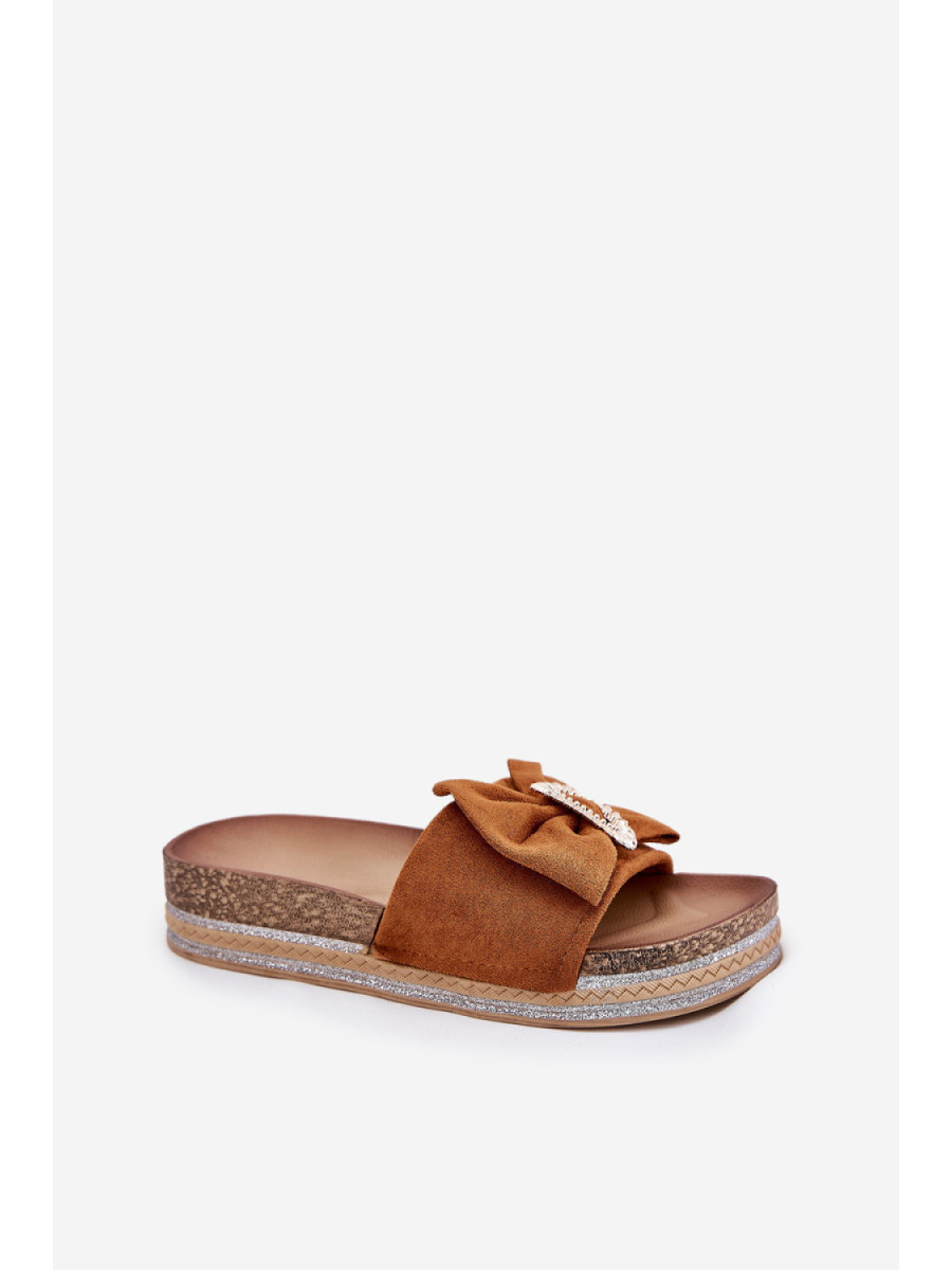 Clacquettes model 210763 Step in style