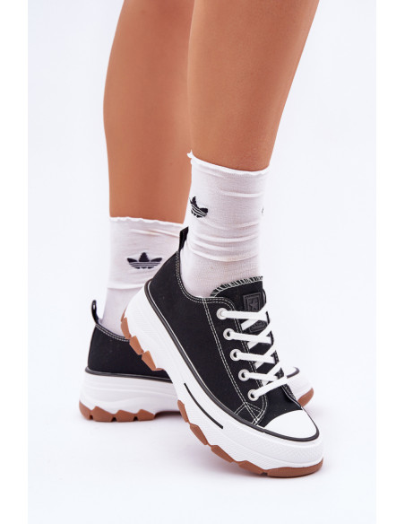 Baskets model 206796 Step in style