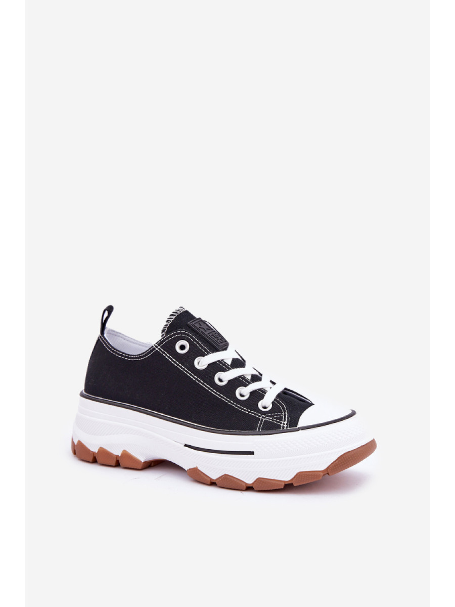 Baskets model 206796 Step in style