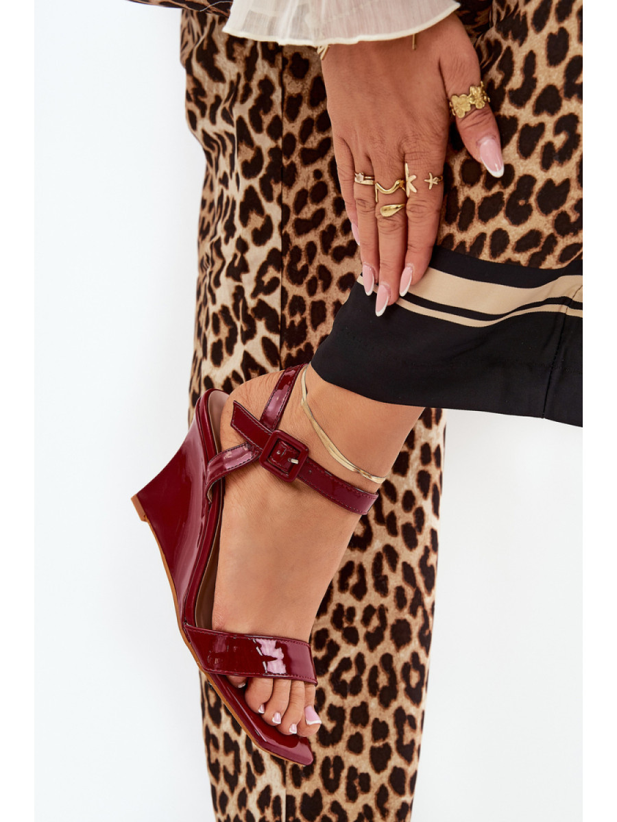 Cothurnes model 210796 Step in style