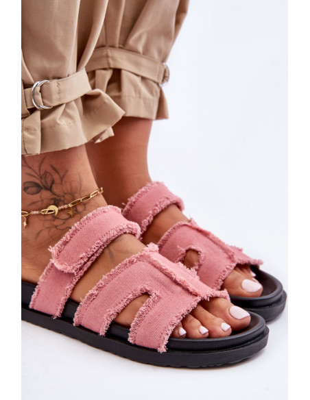 Clacquettes model 183453 Step in style