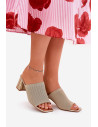 Clacquettes model 211022 Step in style