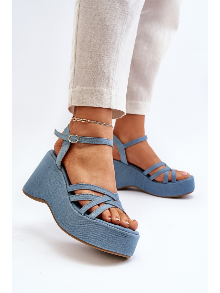 Cothurnes model 194687 Step in style