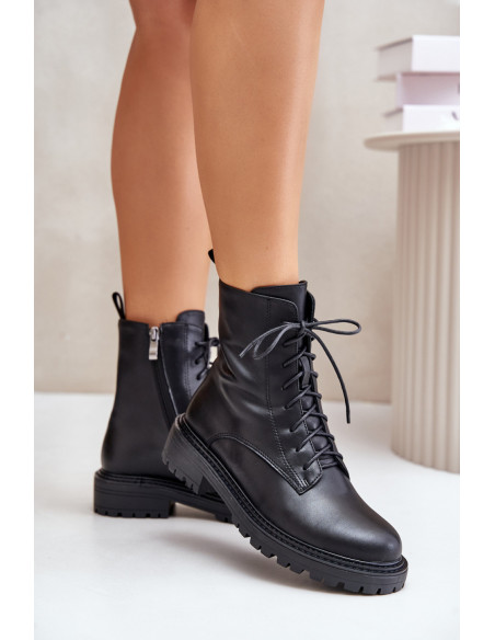 Bootie model 202131 Step in style