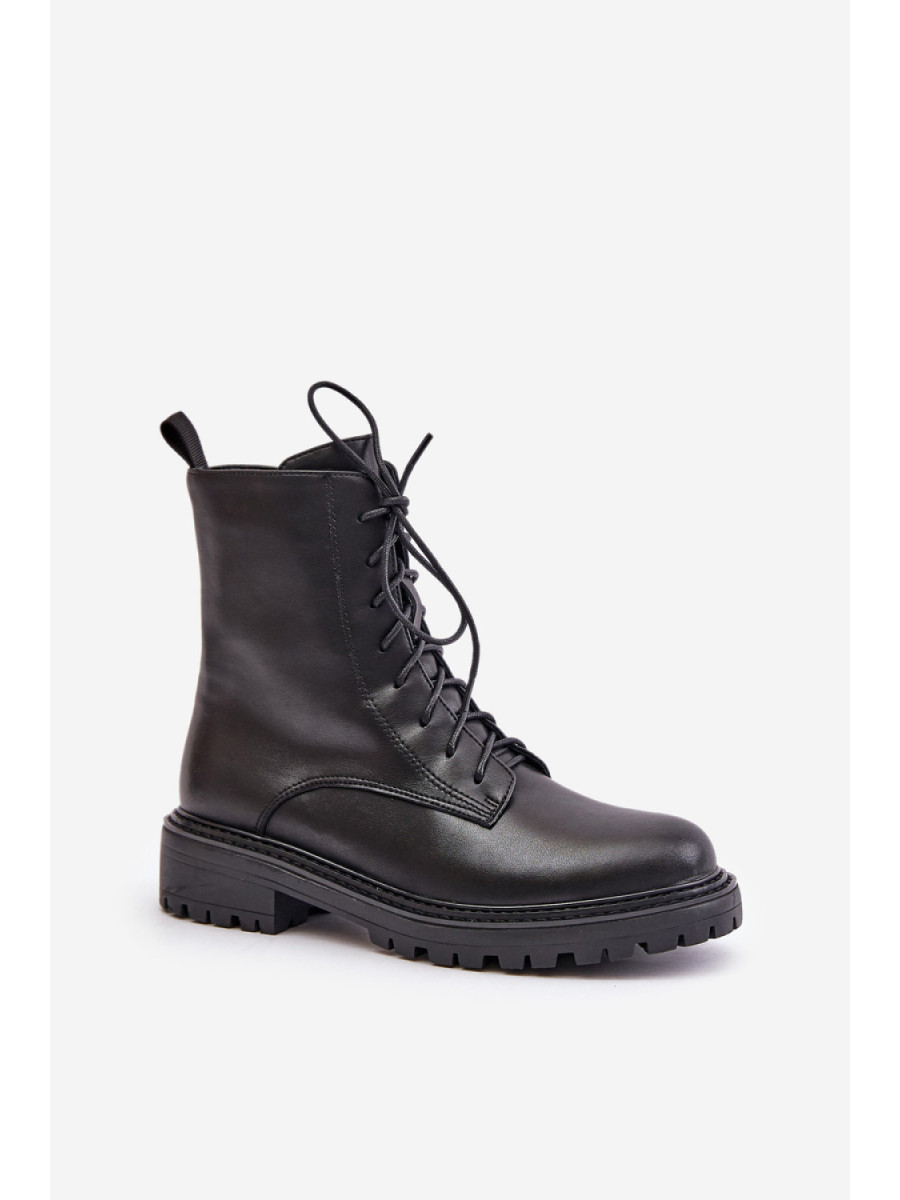 Bootie model 202131 Step in style