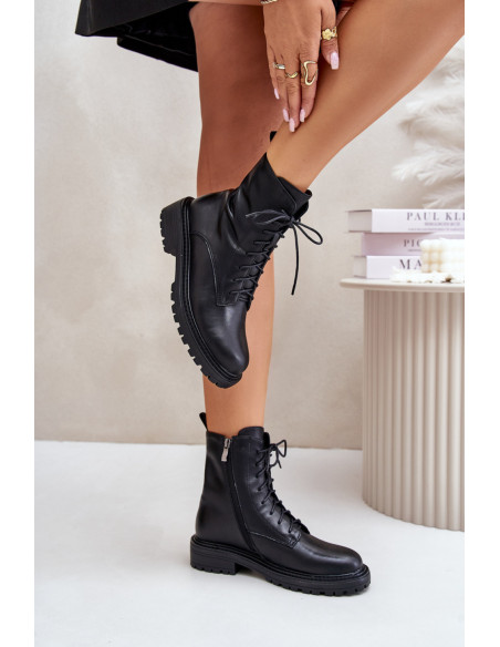 Bootie model 202131 Step in style