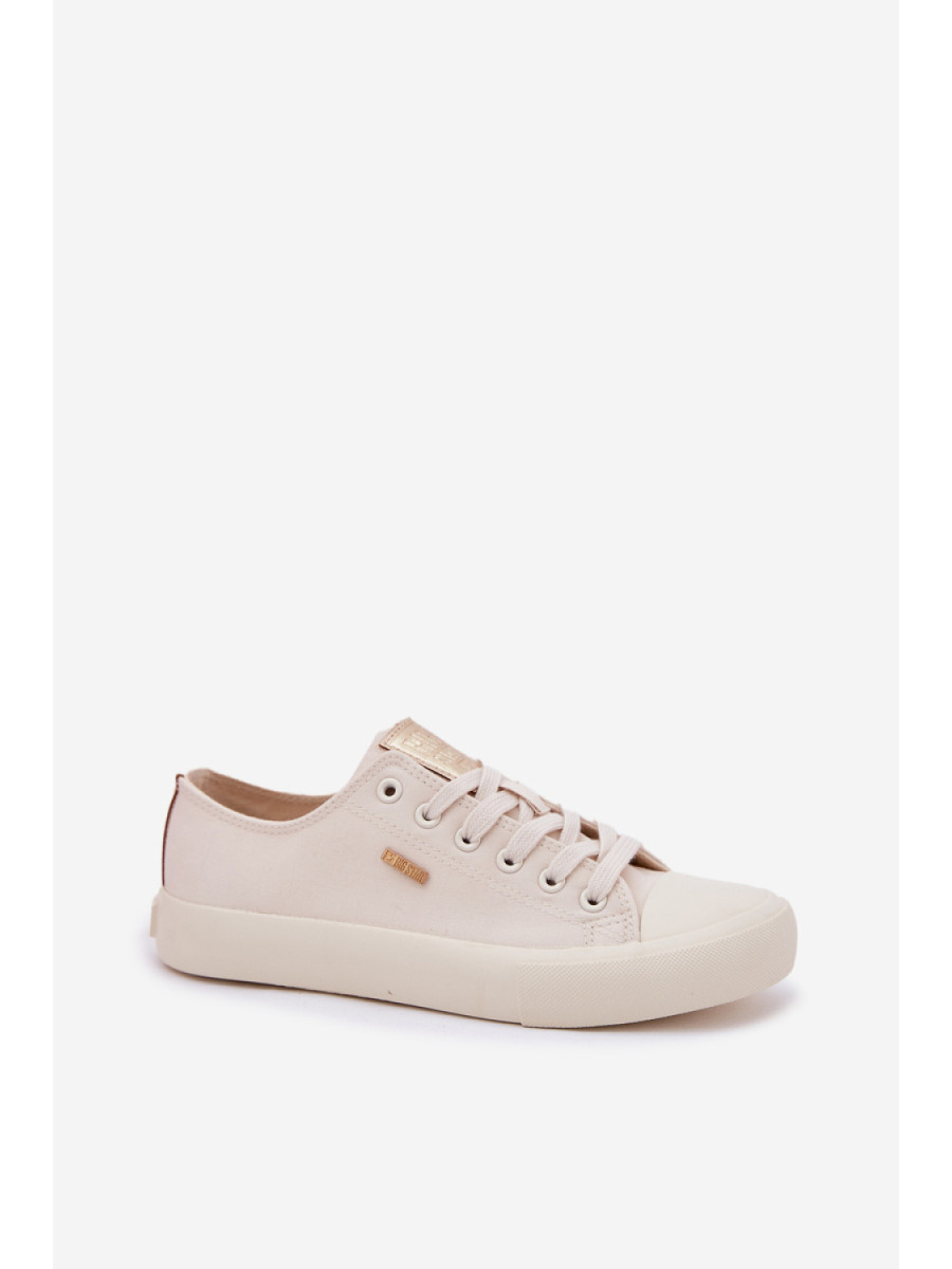 Baskets model 211351 Step in style