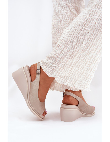 Cothurnes model 211367 Step in style