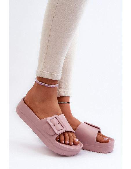 Clacquettes model 194985 Step in style