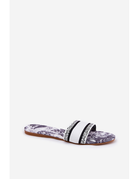 Clacquettes model 211693 Step in style