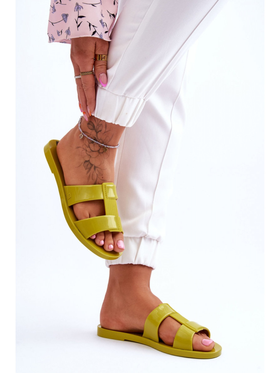 Clacquettes model 178353 Step in style